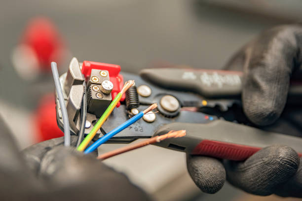 Best Electrical Installation Contractor  in Glenn Heights, TX